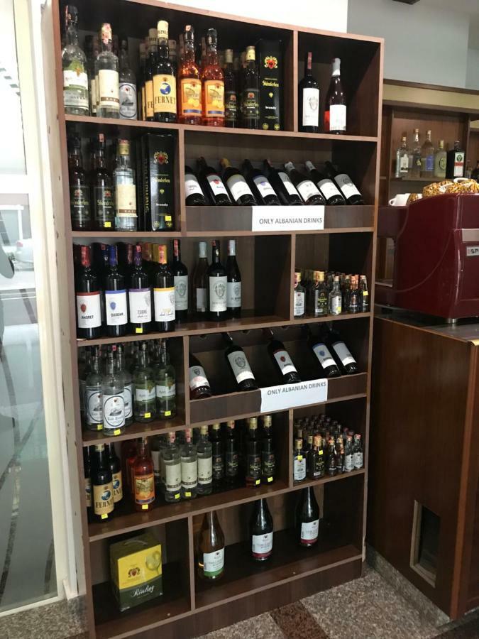 Western Star Hotel Дуррес Экстерьер фото